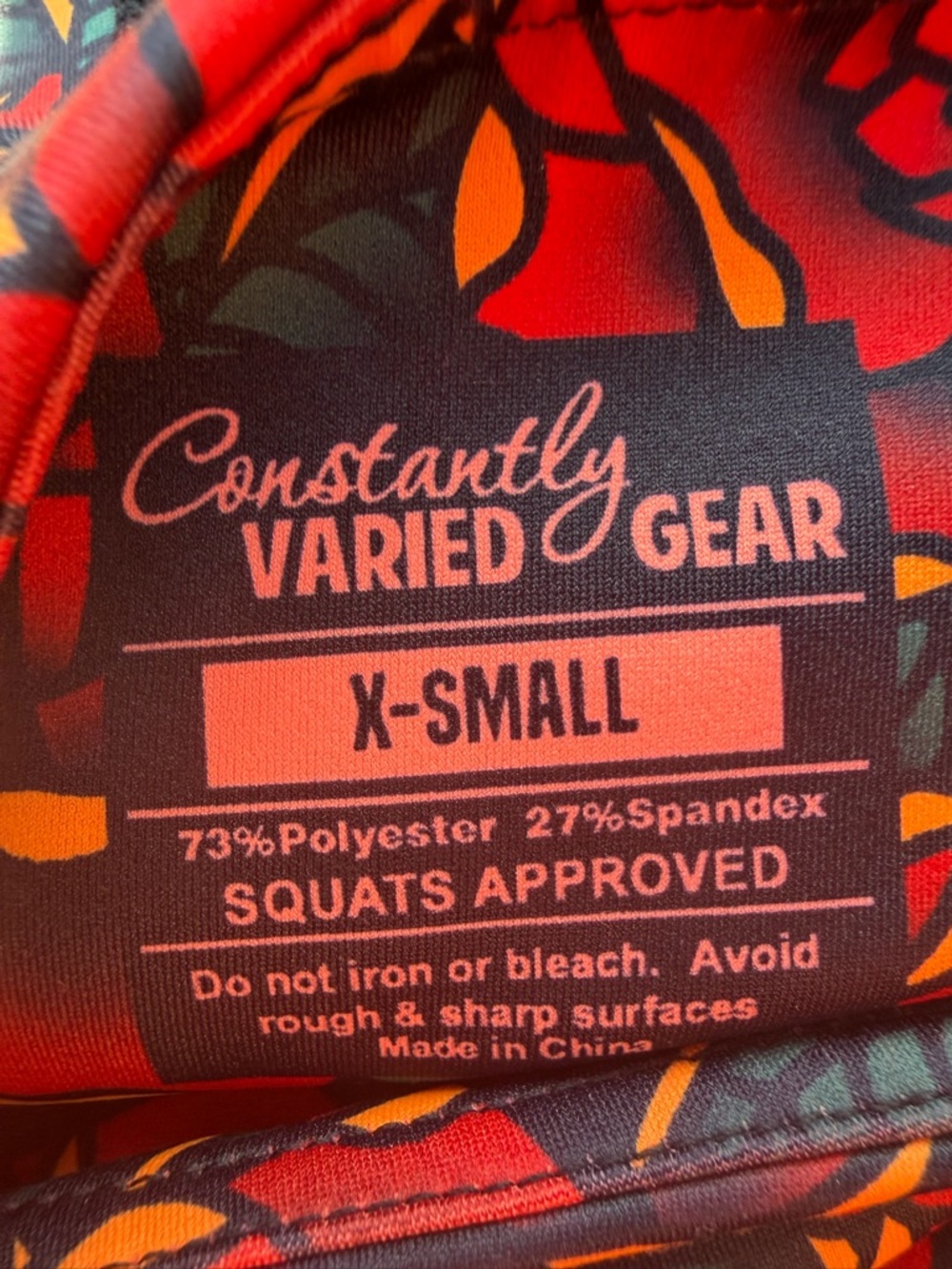 Constantly Varied Gear patterned leggings XS - Picture 3 of 3